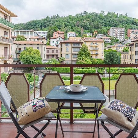 Lovely & Quiet Apartment - With Balcony & Parking Côme Esterno foto