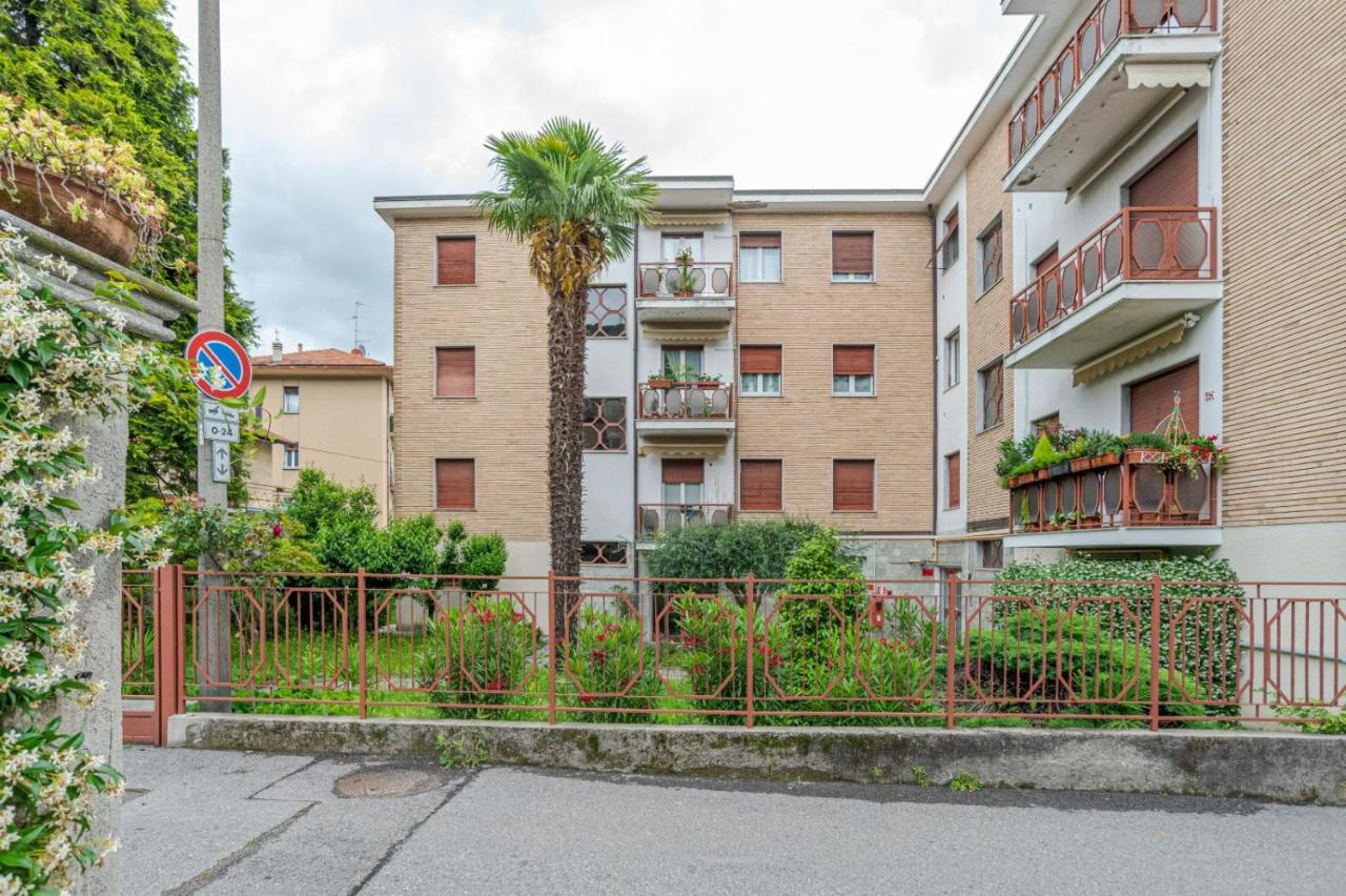 Lovely & Quiet Apartment - With Balcony & Parking Côme Esterno foto